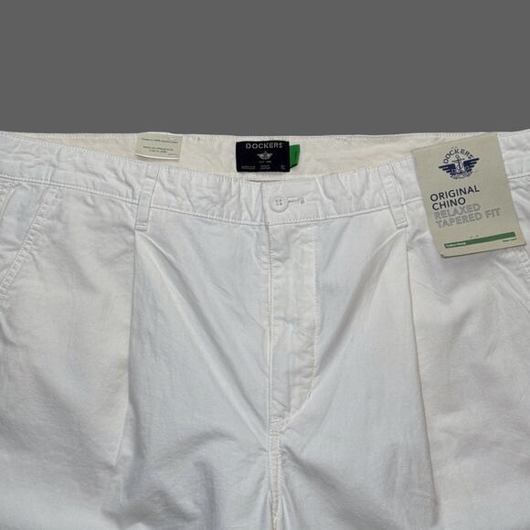 Dockers Original Chinos Relaxed Tapered Fit White Size 38x32 NWT $88 A75320004 - Picture 3 of 14